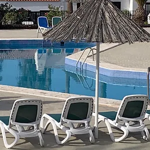 https://villa-birdie-san-miguel-de-abona.tenerifehoteles.net